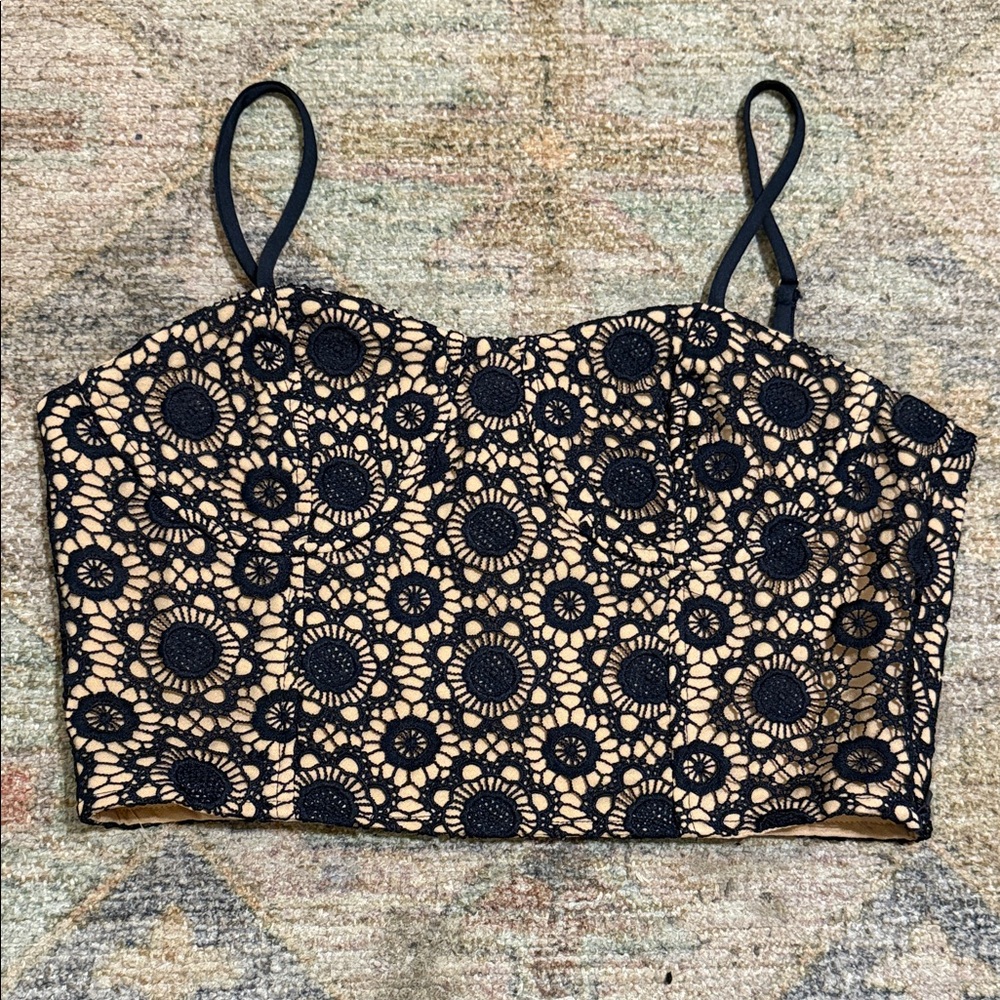 NWT J.O.A. Blue Floral Patterned Crop Top